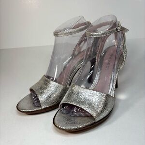Elegant Silver crinkle upper leather High Heel Sandals Nine West glam